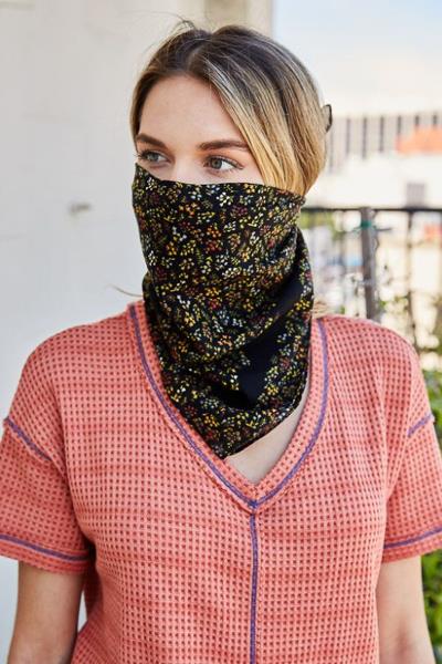 FLORAL FOLIAGE BANDANA FACE MASK