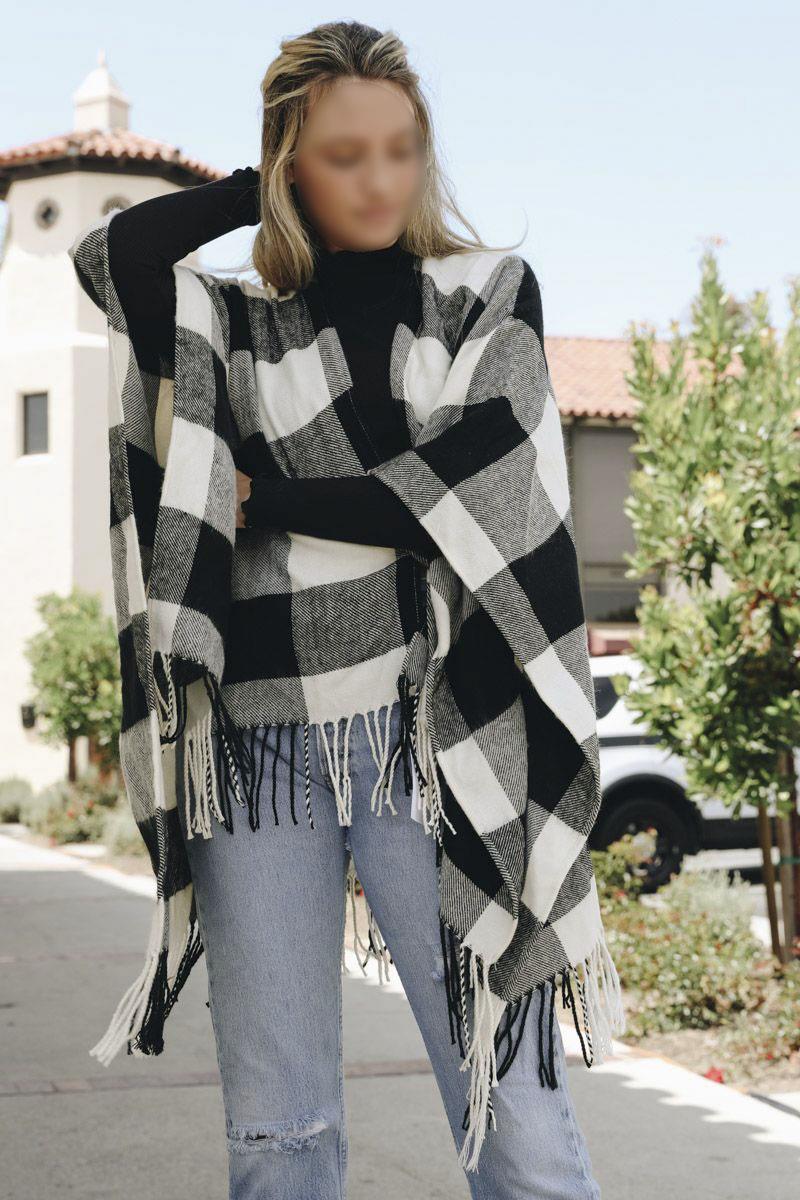 BUFFALO CHECK TASSEL PONCHO