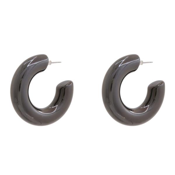 C HOOP EARRING