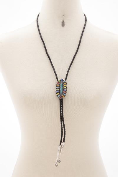 CONCHO BRAIDED PU LEATHER NECKLACE