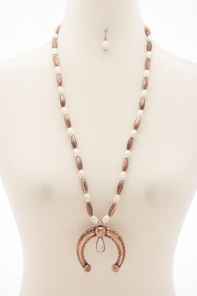 WESTERN HORSE SHOE PENDANT NECKLACE