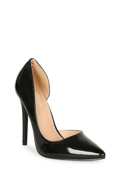 GLOSSY CHIC POINTY HEEL