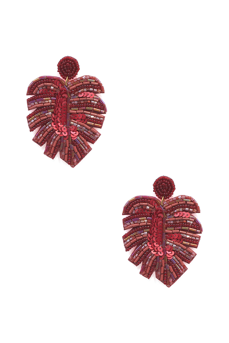 LEAFY STYLISH EARRING