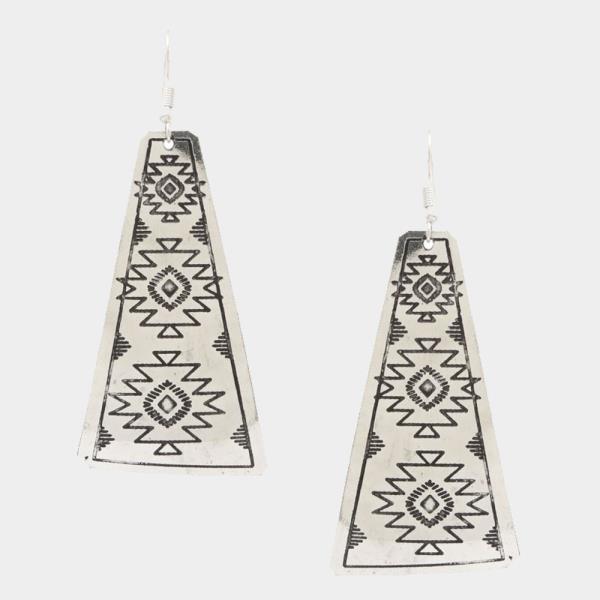 WESTERN STYLE METAL EARRING