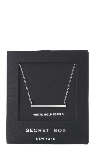METAL BAR PENDANT NECKLACE