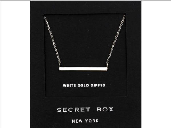 METAL BAR PENDANT NECKLACE