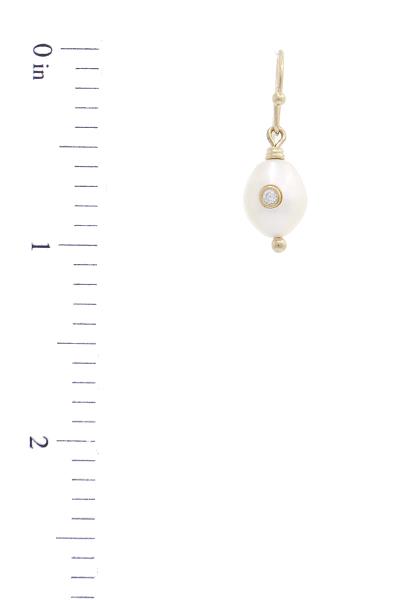 SECRET BOX PEARL BEAD EARRING