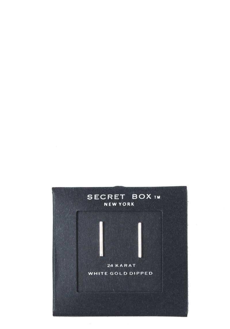 METAL BAR STUD EARRING