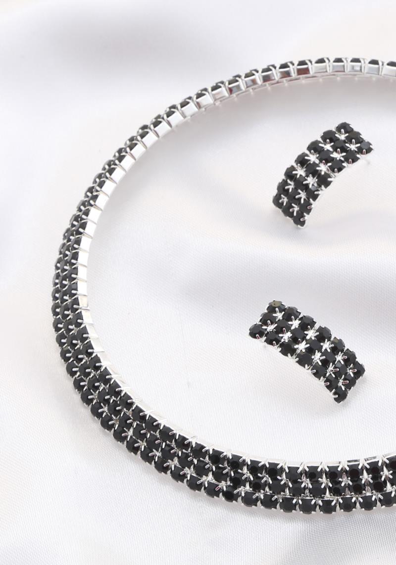 3 LINE RHINESTONE NECKLACE