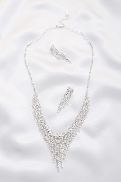 RHINESTONE NECKLACE