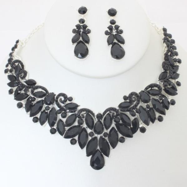 MARQUISE RHINESTONE BRDIDAL NECKLACE