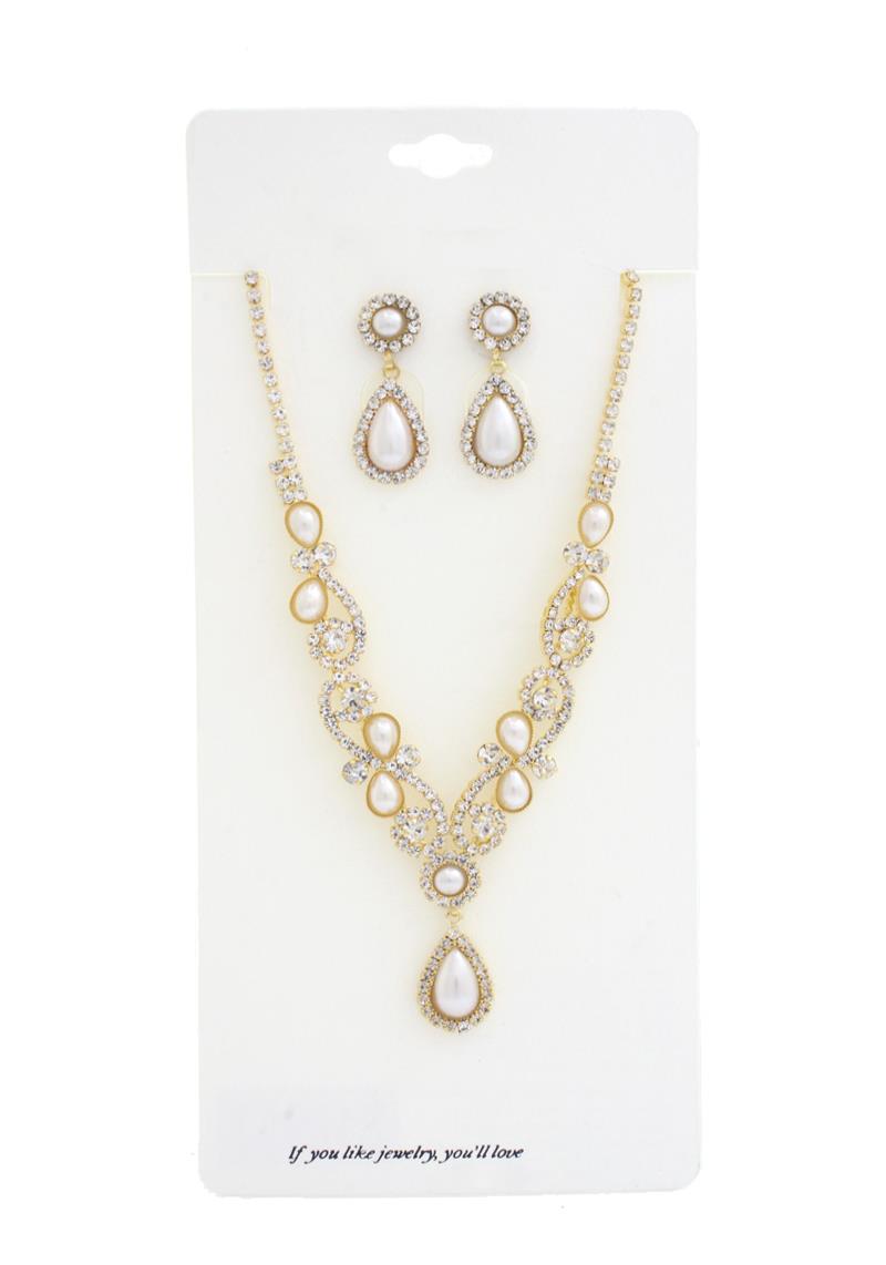 PEARL RHINESTONE NECKLACE