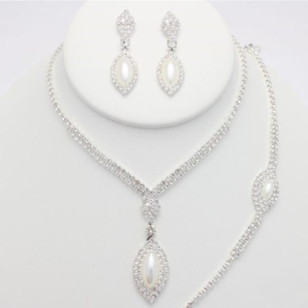 MARQUISE SHAPE RHINESTONE NECKLACE AND BRACELET SET
