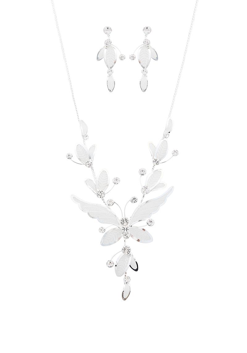 BUTTERFLY CRYSTAL NECKLACE