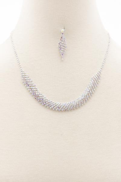 RHINESTONE NECKLACE