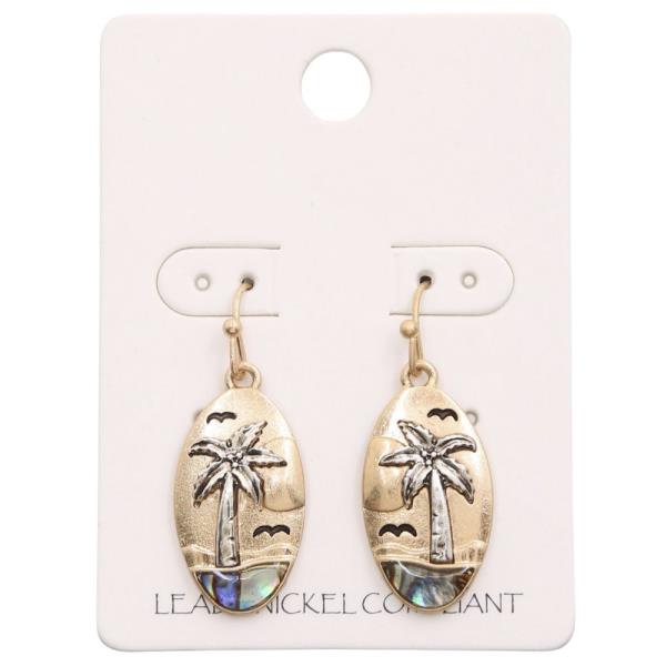 WESTERN STYLE SEA DANGLE EARRING