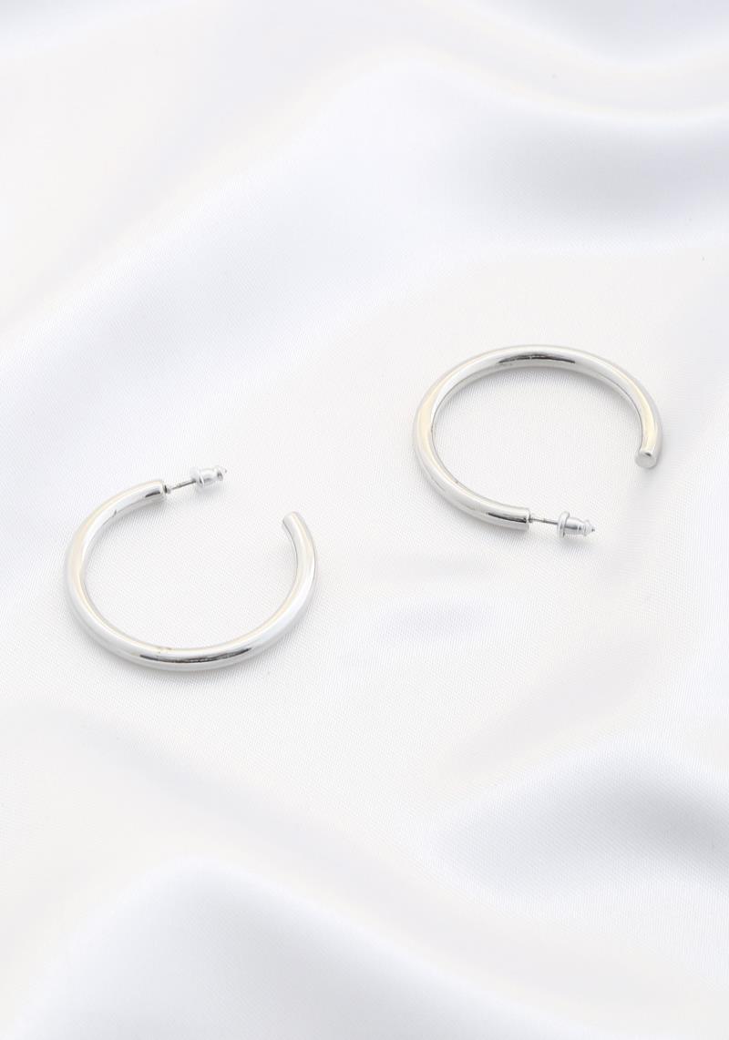 BASIC METAL OPEN HOOP EARRING