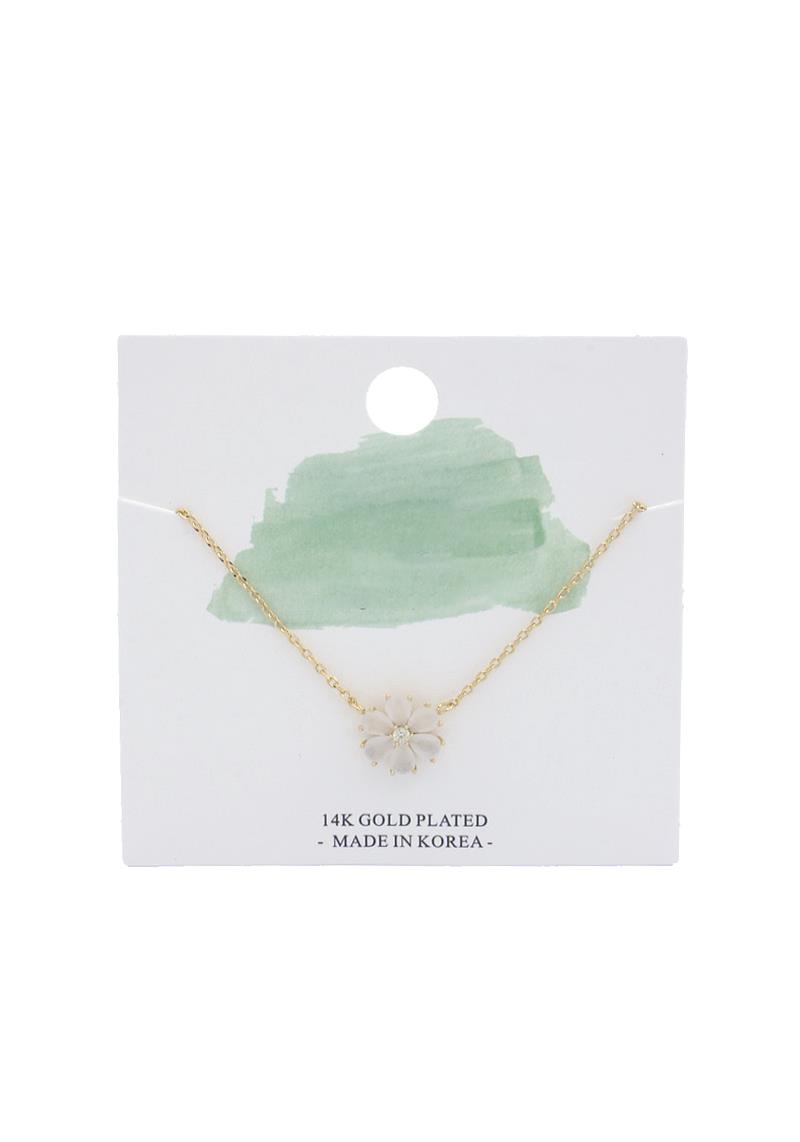 FLOWER CHARM NECKLACE