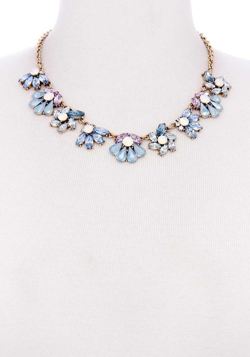 FASHION FLOWER RHINESTONE ACCENT NECKLACE