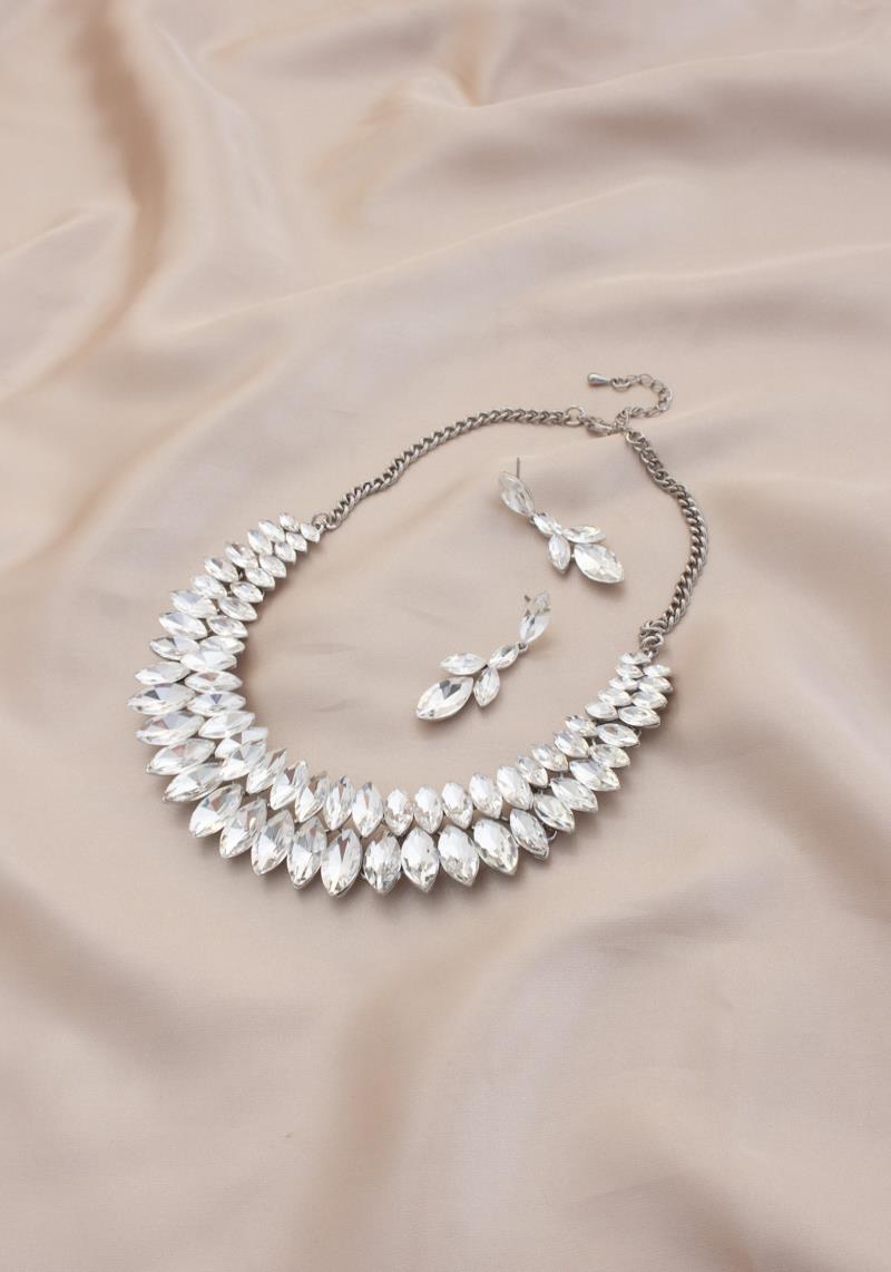 MARQUISE RHINESTONE NECKLACE