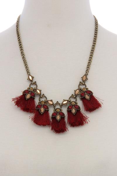 RHINESTONE TASSEL STATEMENT SHORT NECKLACE