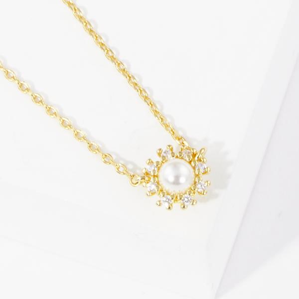 PEARL BEAD CRYSTAL DISC NECKLACE