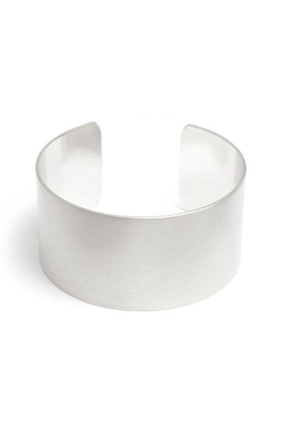 WIDE METAL OPEN CUFF BRACELET
