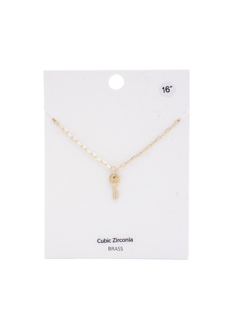 KEY CHARM OVAL LINK NECKLACE