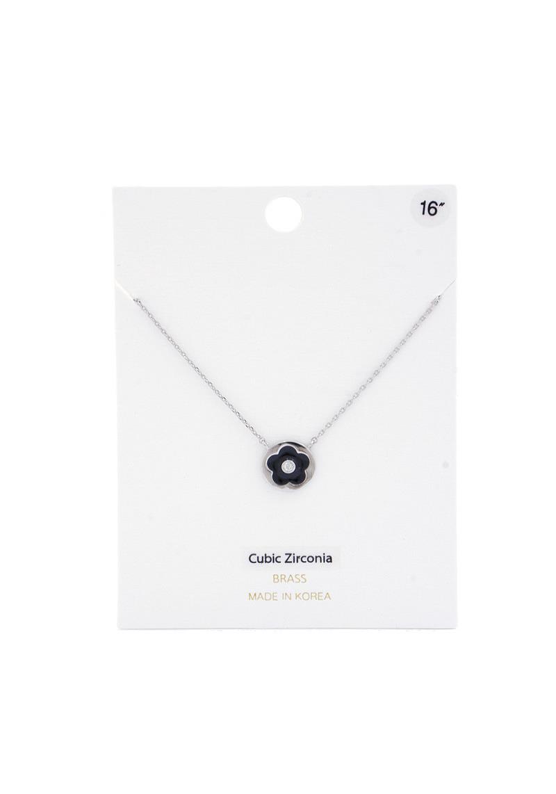 ROUND FLOWER CHARM NECKLACE