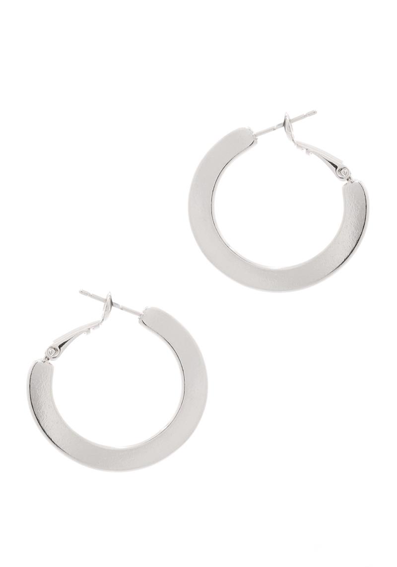 FLAT METAL HOOP EARRING
