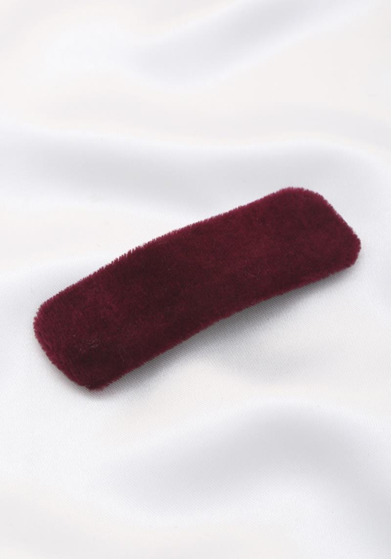 VELVET RECTANGLE HAIR PIN