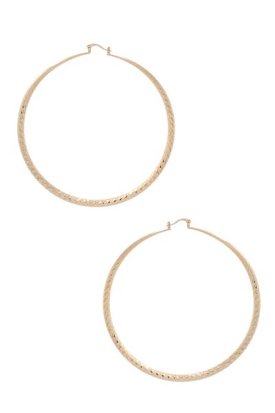 METAL HOOP EARRING