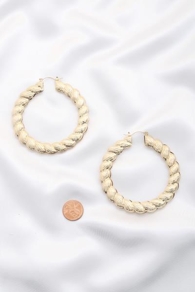 CHUNKY METAL TWIST SHAPE HOOP EARRING