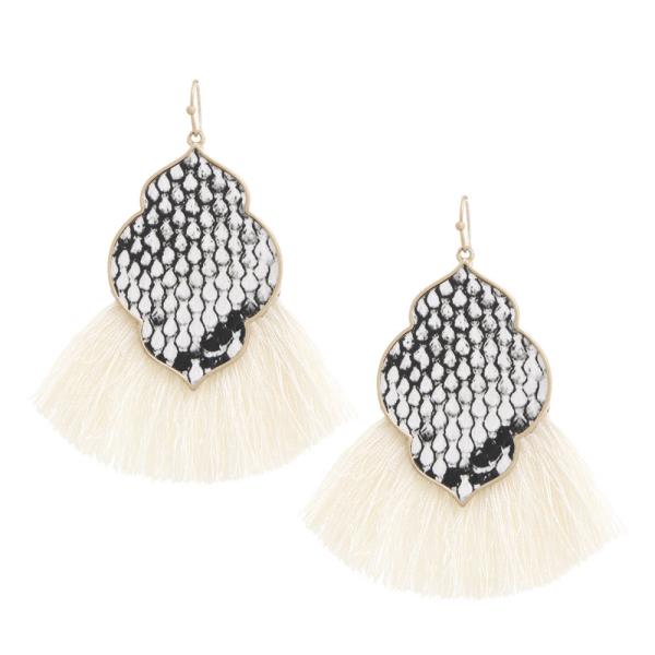 SNAKE PATTERN MOROCCAN SHAPE TASSEL DANGLE EARRING
