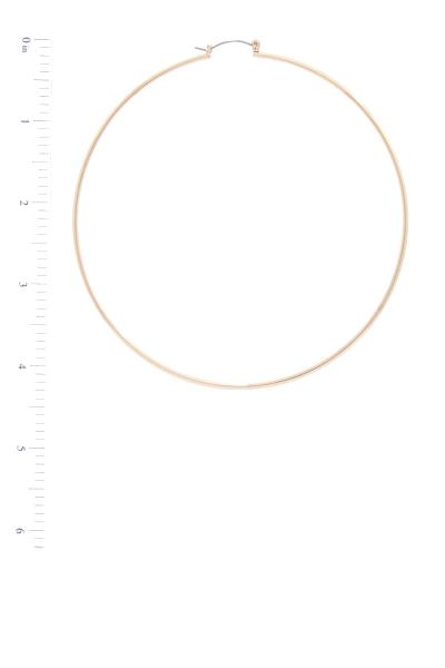 THIN METAL HOOP EARRING