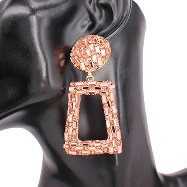 TRIANGLE RHINESTONE POST EARRING