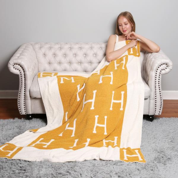 FASHION TWO TONE MICROFIBER BLANKET