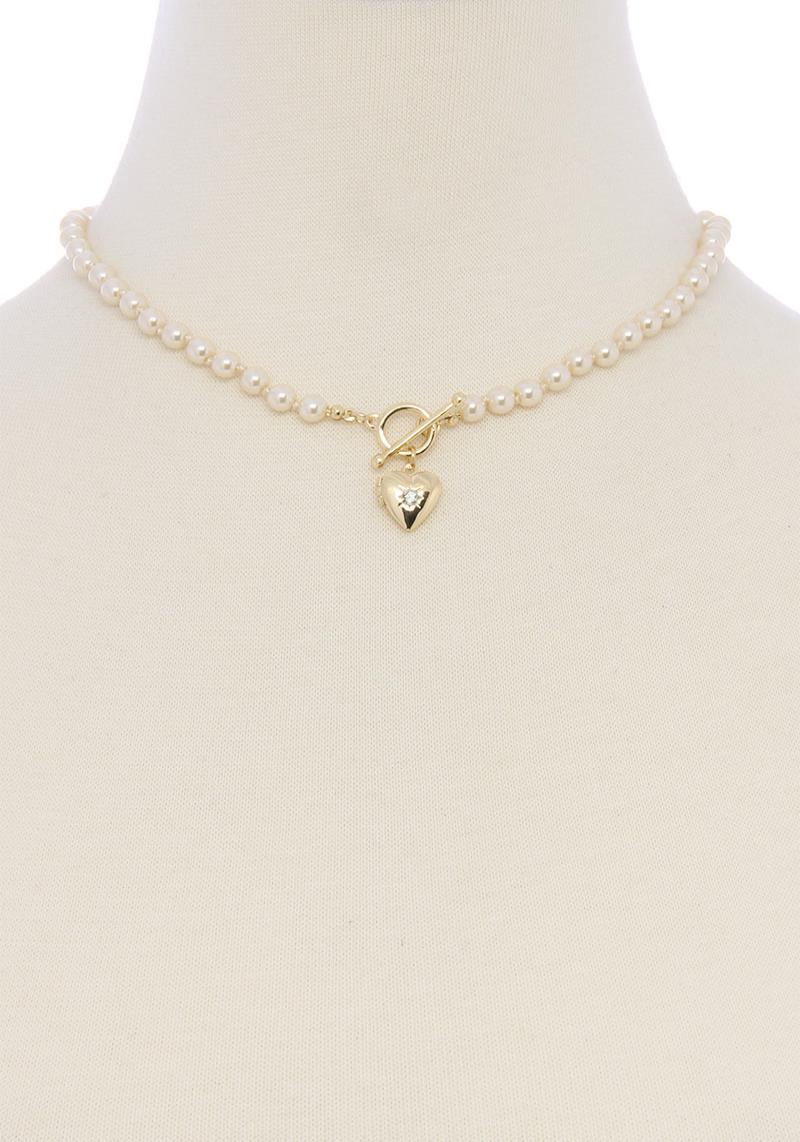 PEARL TOGGLE CLASP HEART PENDANT NECKLACE