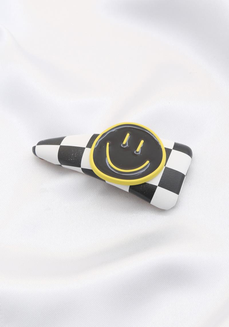 HAPPY FACE CHECKERED PATTERN HAIR PIN