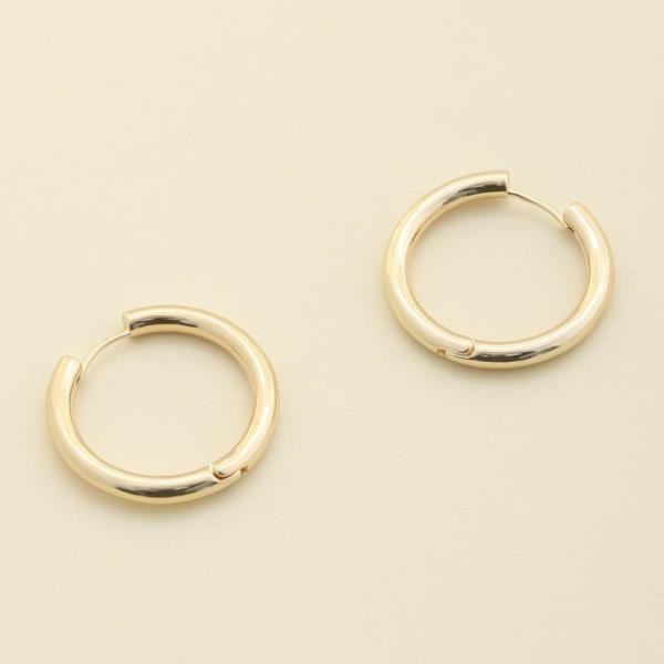 SOLID METAL HOOP EARRING