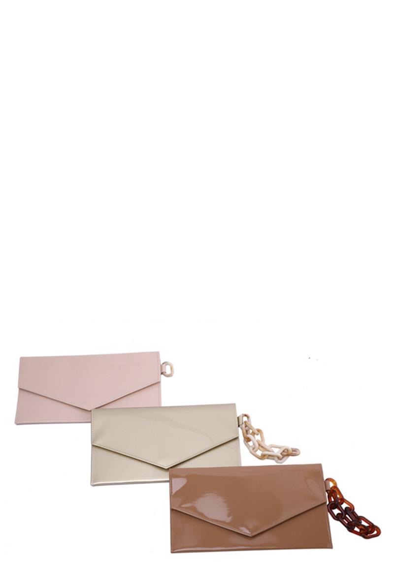 SMOOTH GLOSSY TEXTURE ENVELOPE CLUTCH