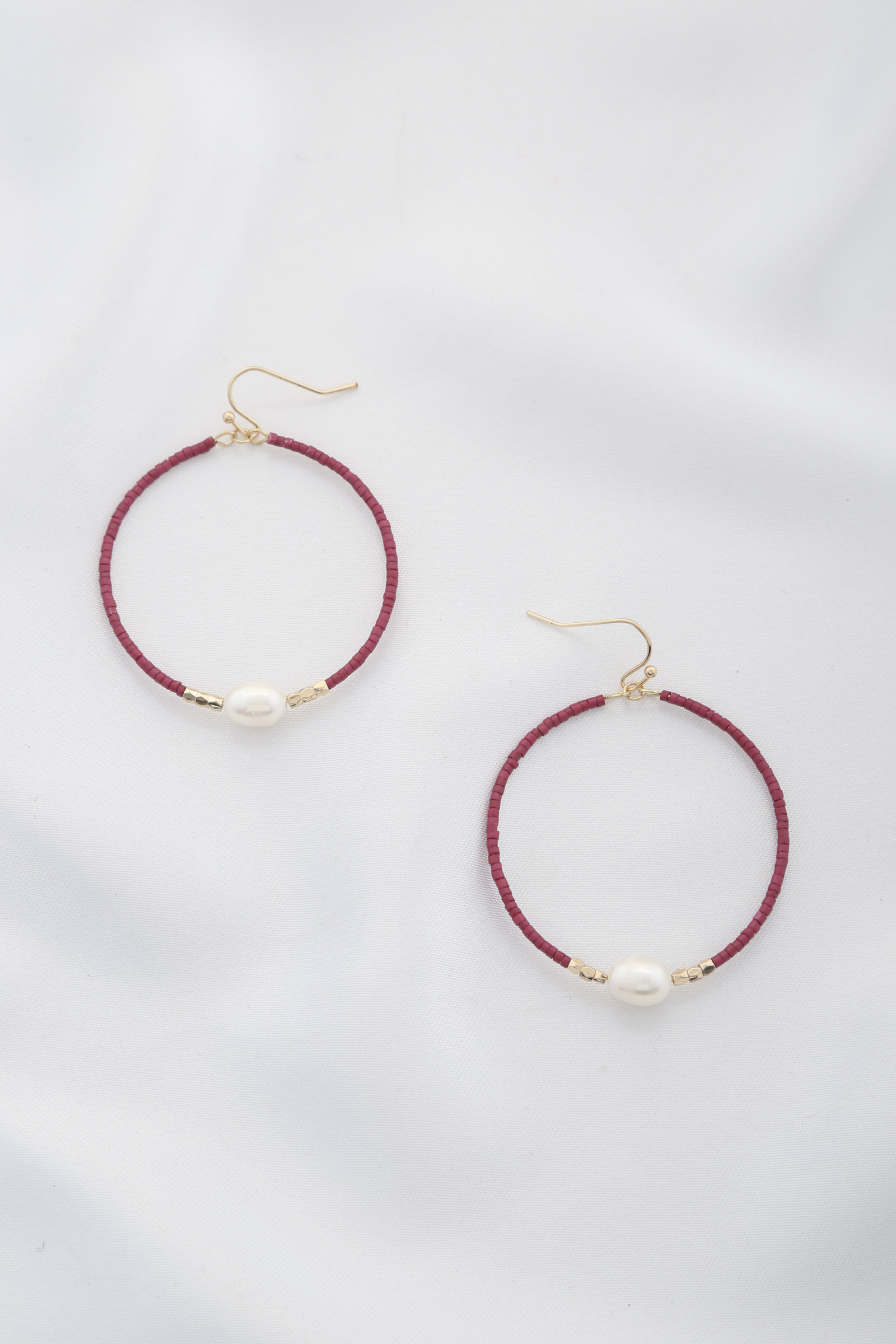 PEAL BEADED ROUND DANGLE EARRING