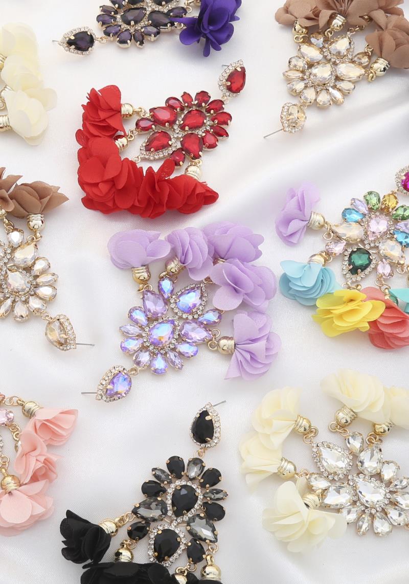 RHINESTONE FLOWER TASSEL DANGLE EARRING