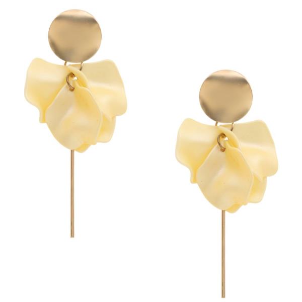 BENT DISC PETAL DANGLE EARRING