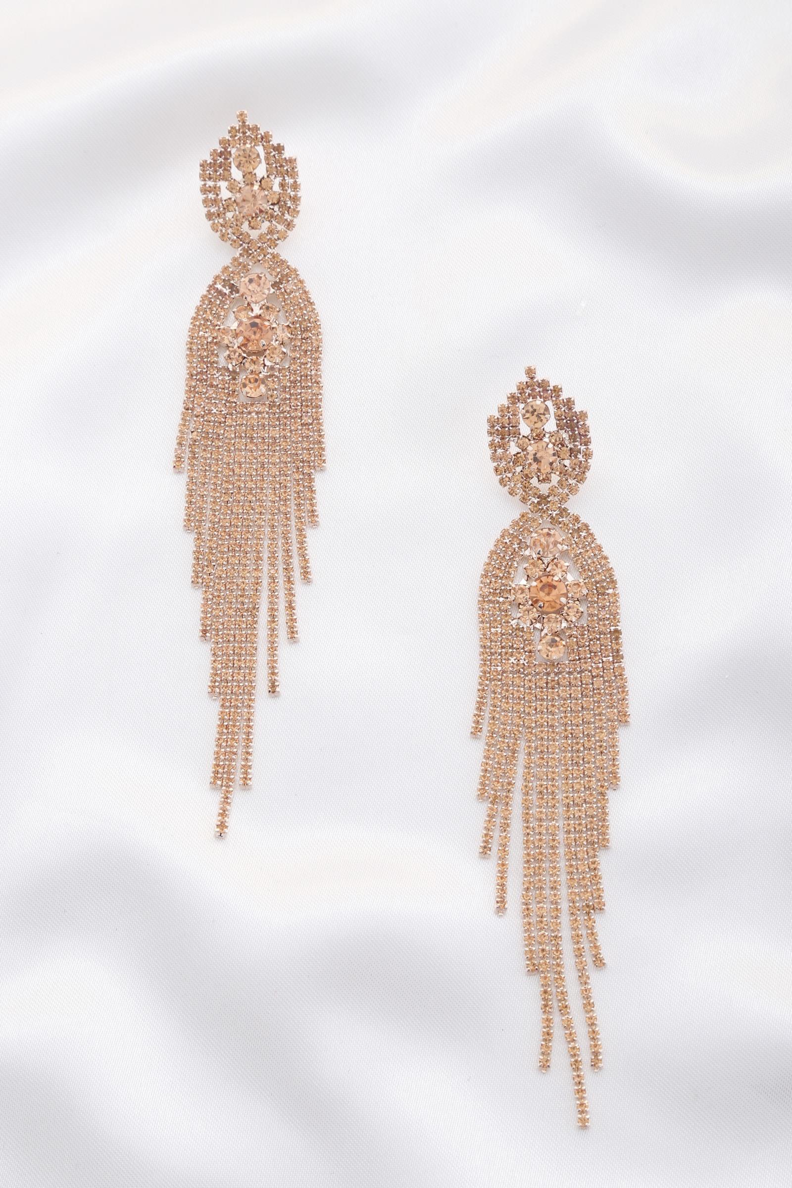 RHINESTONE DANGLE EARRING