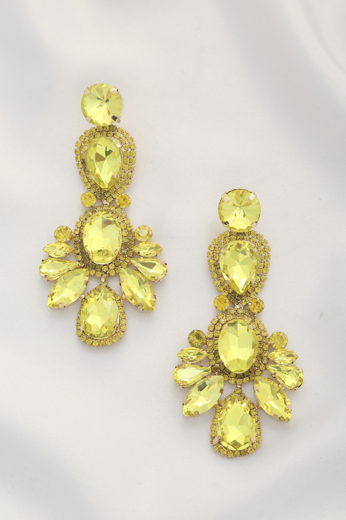 CHUNKY TEADROP MARQUISE RHINESTONE EARRING