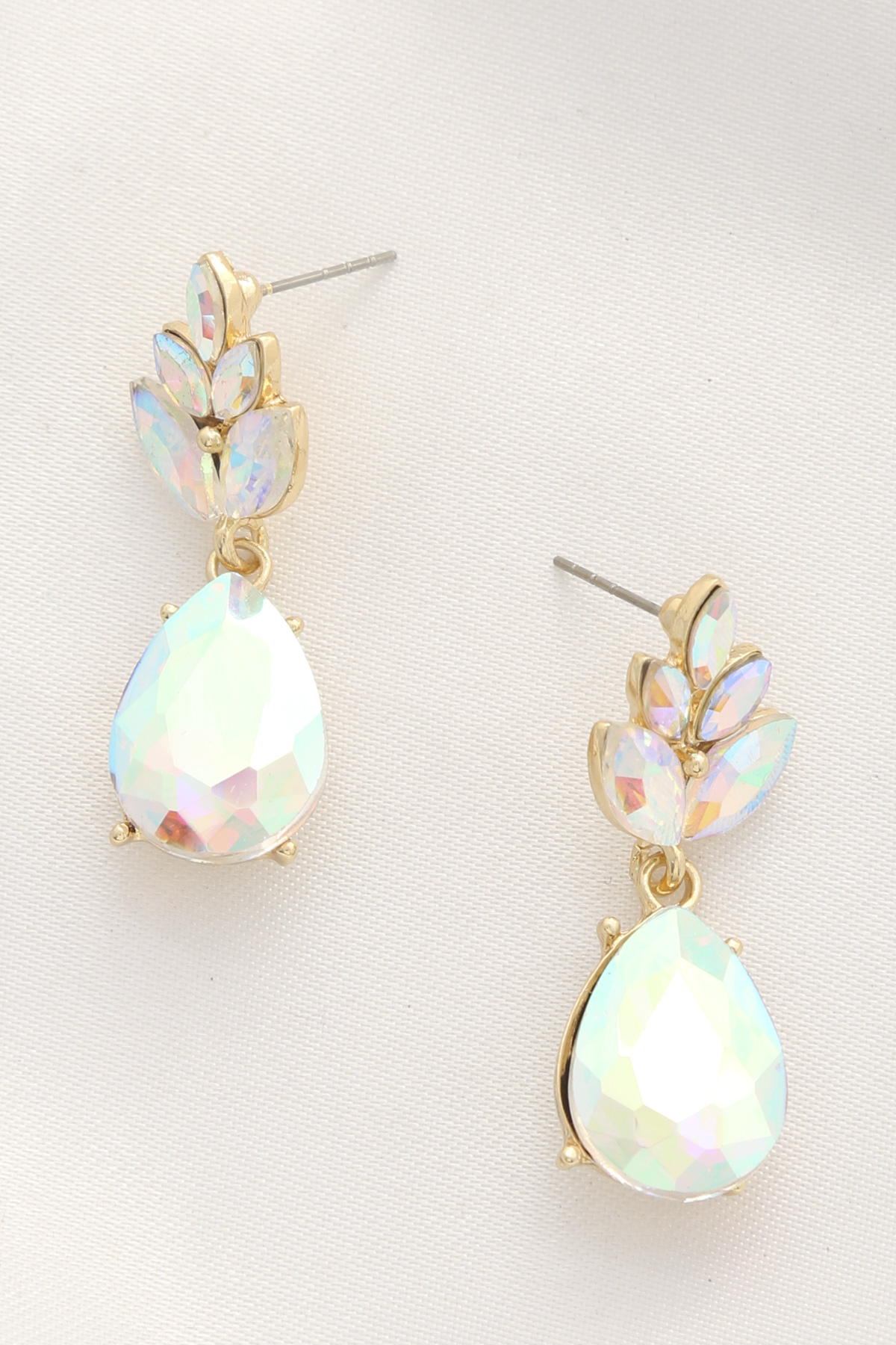 TEARDROP RHINESTONE DANGLE EARRING