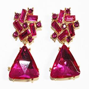 TRIANGLE CRYSTAL DANGLE EARRING