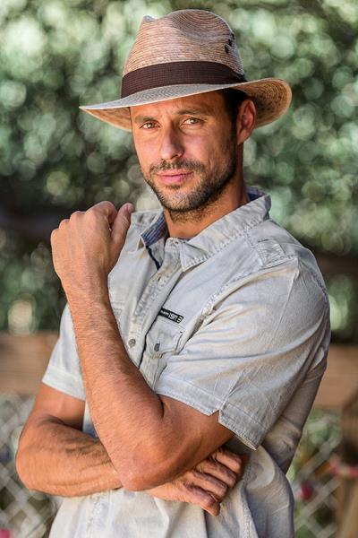 PALM LEAF STRAW FEDORA HAT