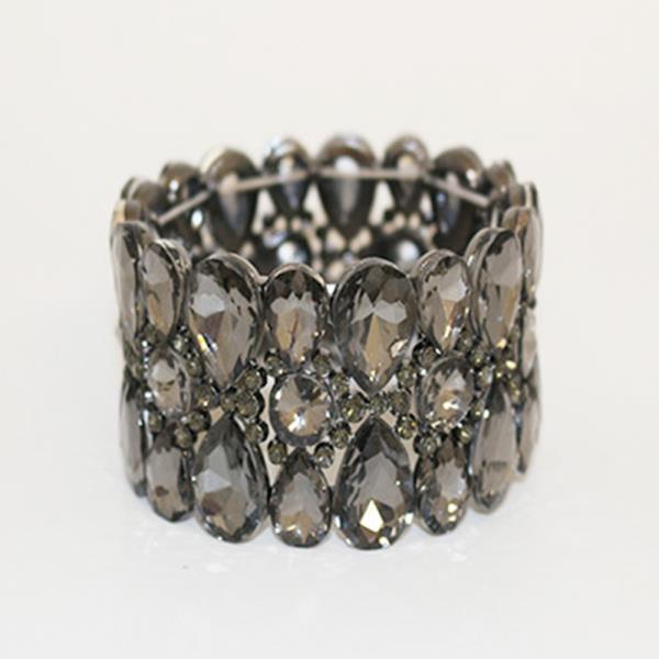 TEARDROP PATTERN RHINESTONE BRACELET